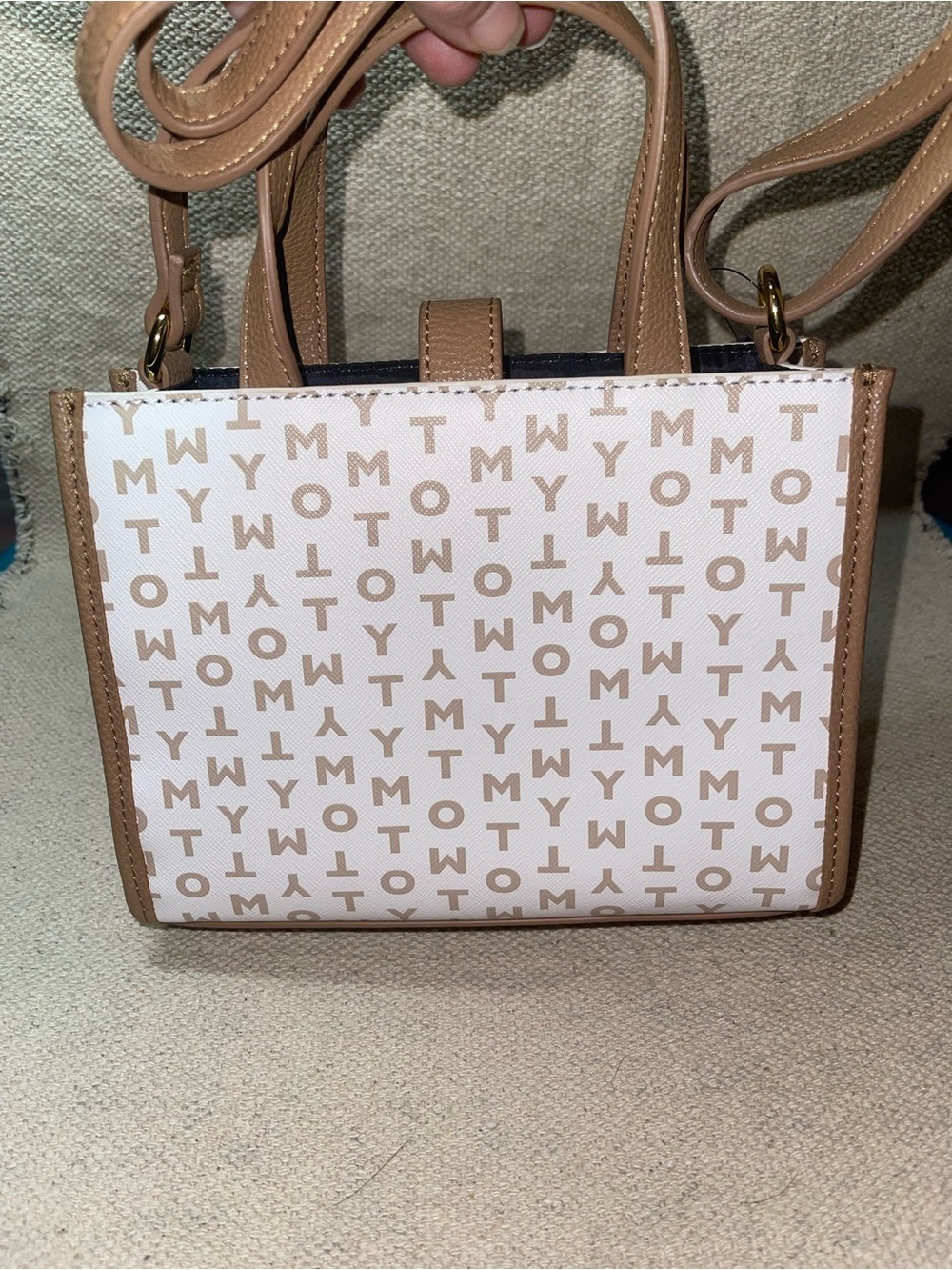 Tommy Hilfiger crossbody / mini tote light brown new - Picture 7 of 11